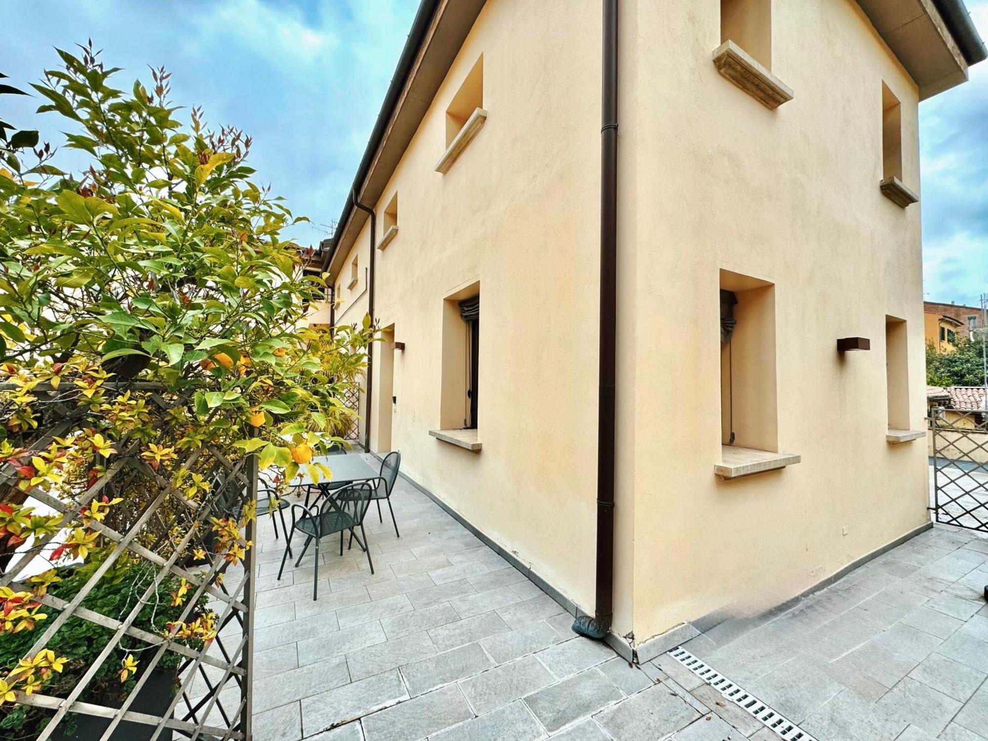 Carducci Residence Bolonha Exterior foto